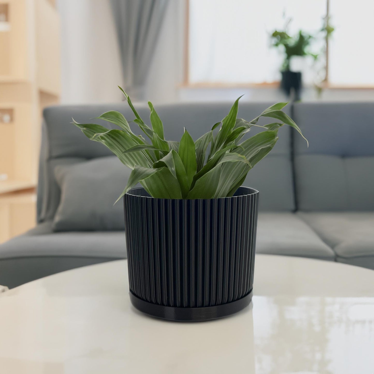 Modern Plant Pot with Drainage & Removable Saucer, Eco-Friendly PLA for Houseplants, Succulents, Herbs, 3D-Printed, Small to XL Sizes